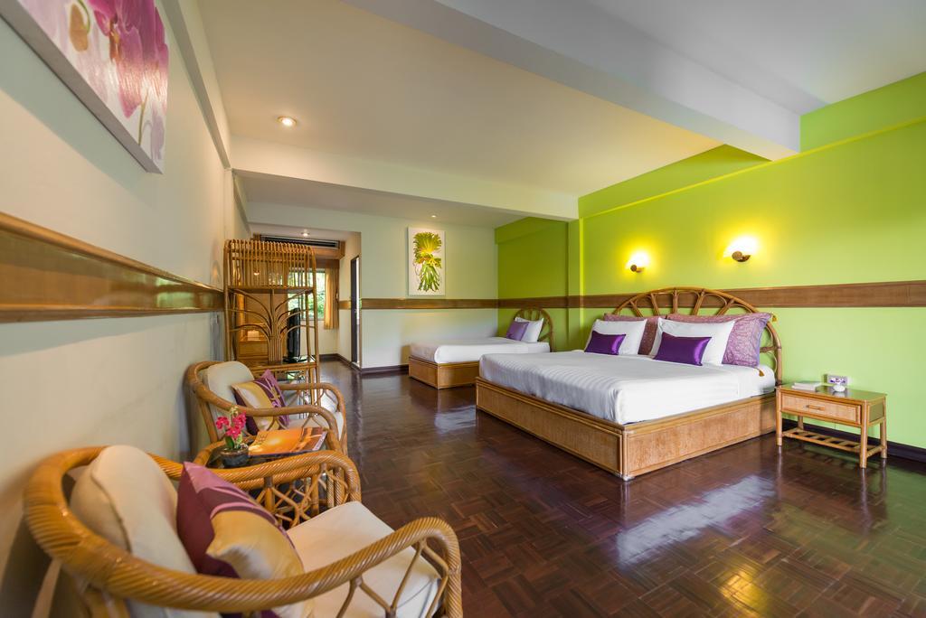 Pen Villa Hotel, Surin Beach - Sha Extra Plus Exterior photo